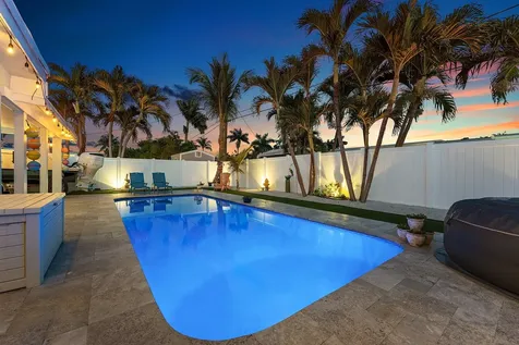 904 SE 15th Court Deerfield Beach FL 33441