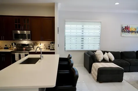 7275 NW 112th Terrace Parkland FL 33076