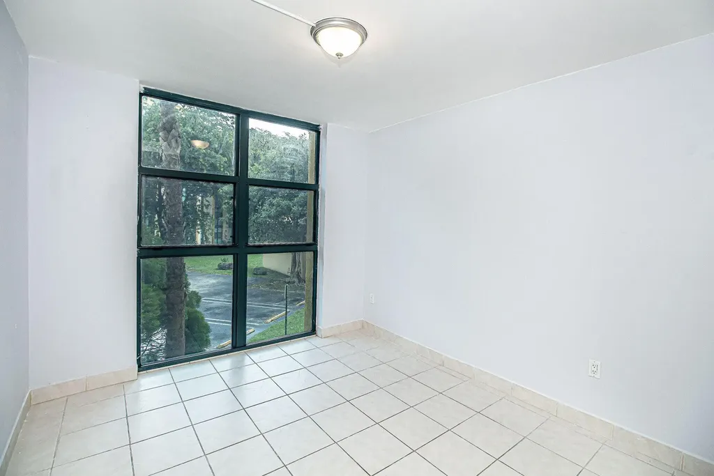 11780 SW 18th Street Miami FL 33175