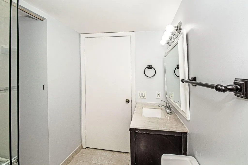 11780 SW 18th Street Miami FL 33175