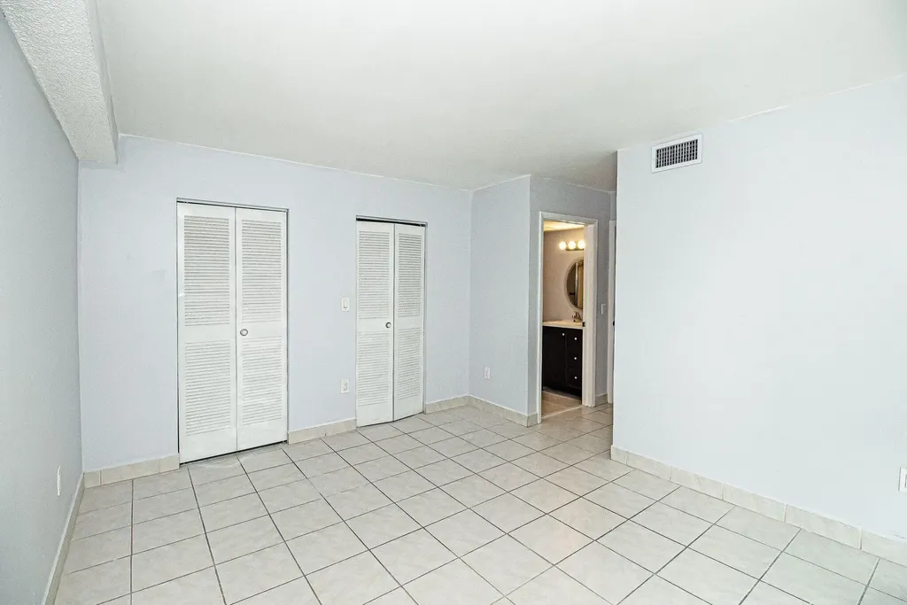 11780 SW 18th Street Miami FL 33175