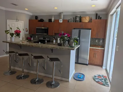 238 SE 2nd Avenue Hallandale Beach FL 33009