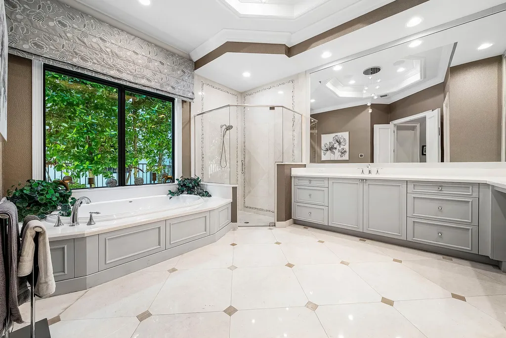 16882 Crown Bridge Drive Delray Beach FL 33446