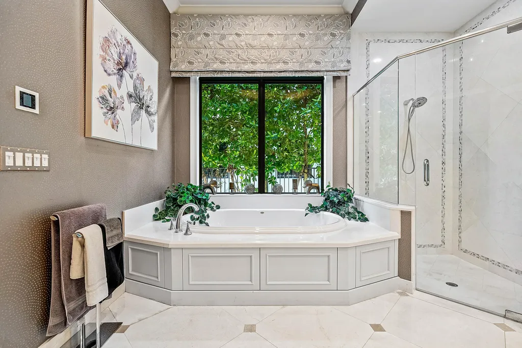 16882 Crown Bridge Drive Delray Beach FL 33446