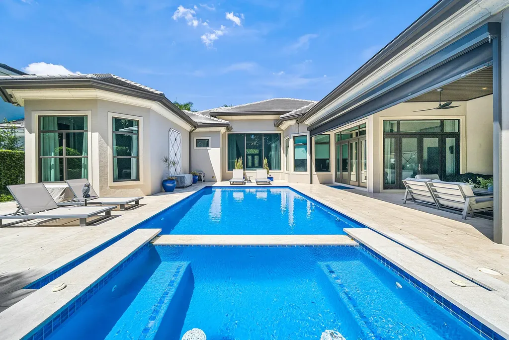 16882 Crown Bridge Drive Delray Beach FL 33446