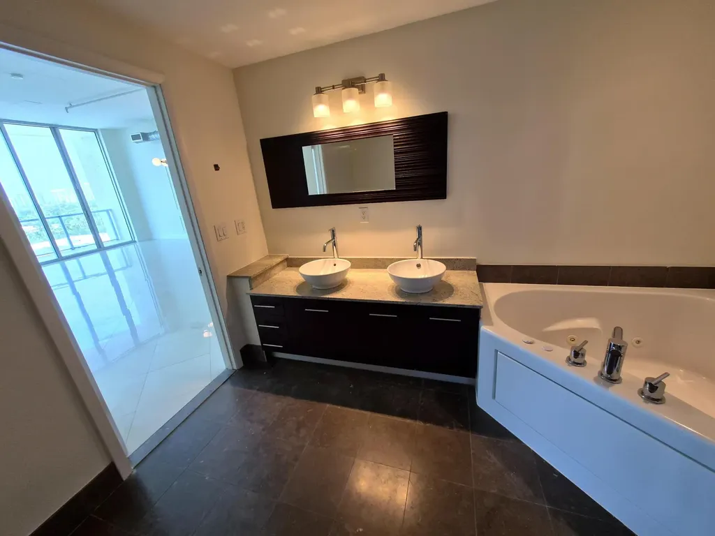 3029 NE 188th Street Aventura FL 33180