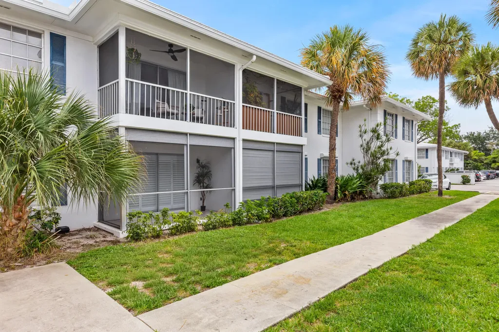 2270 NE 68th Street Fort Lauderdale FL 33308