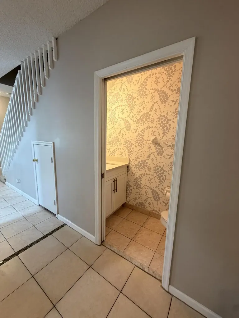 5145 Palmbrooke Circle West Palm Beach FL 33417