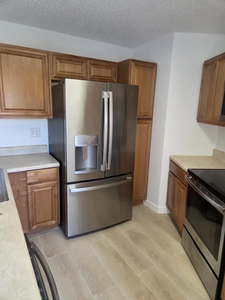 22 Springdale Circle Palm Springs FL 33461