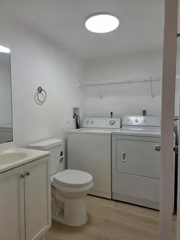 22 Springdale Circle Palm Springs FL 33461