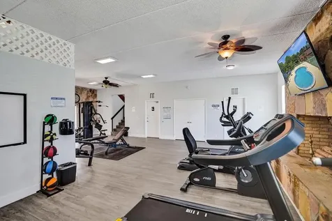 22 Springdale Circle Palm Springs FL 33461