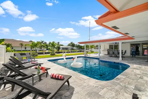 2760 NE 7th Street Pompano Beach FL 33062