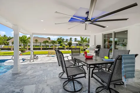 2760 NE 7th Street Pompano Beach FL 33062