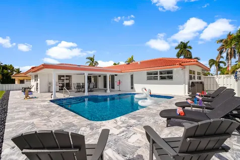 2760 NE 7th Street Pompano Beach FL 33062