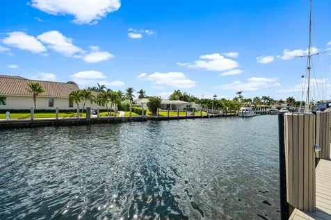 2760 NE 7th Street Pompano Beach FL 33062
