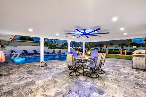 2760 NE 7th Street Pompano Beach FL 33062