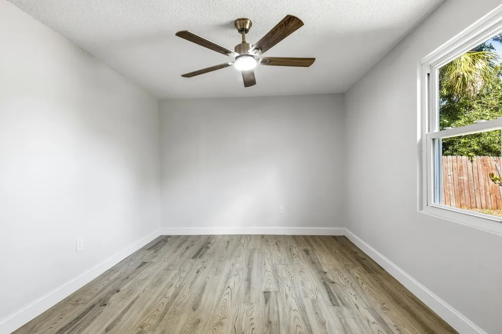 1640 Sandusky Street SE Palm Bay FL 32909
