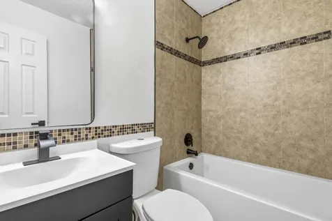 1640 Sandusky Street SE Palm Bay FL 32909