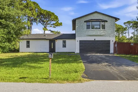 1640 Sandusky Street SE Palm Bay FL 32909