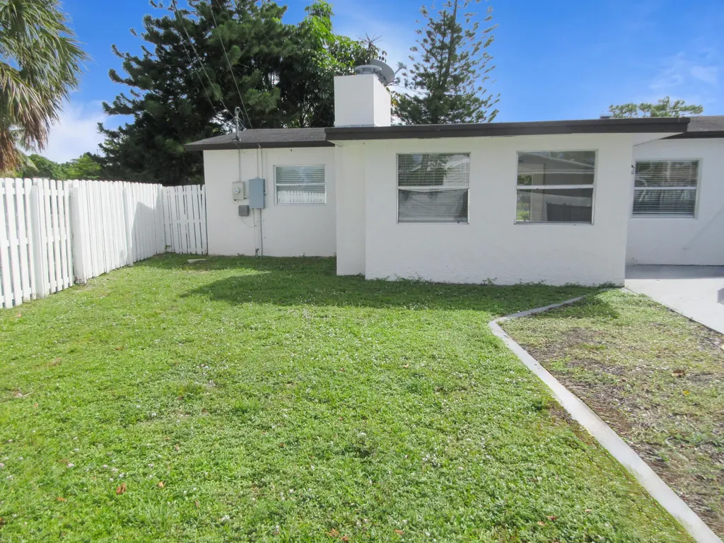 3801 NW 6th Street Lauderhill FL 33311