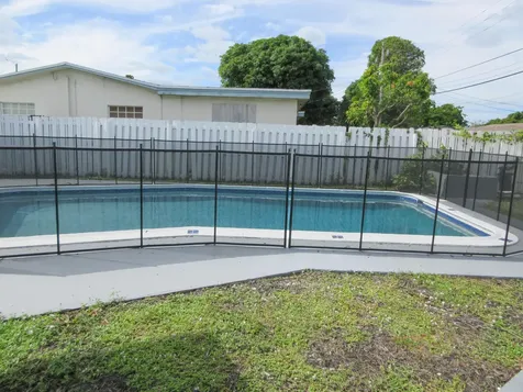3801 NW 6th Street Lauderhill FL 33311
