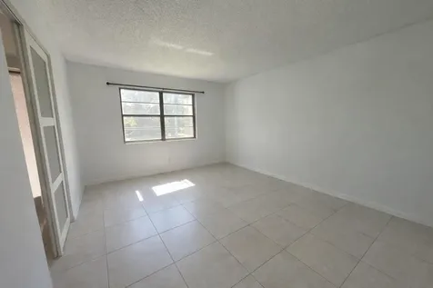 9440 SW 8th Street Boca Raton FL 33428