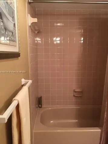 315 SE 11th Terrace Dania Beach FL 33004