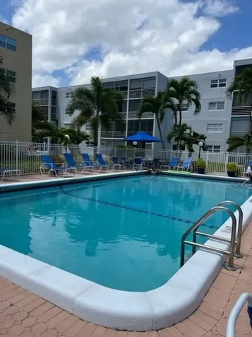 315 SE 11th Terrace Dania Beach FL 33004