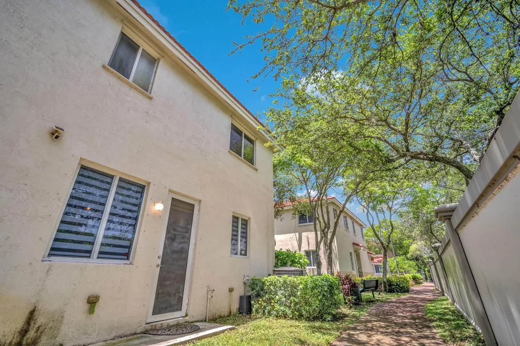 21431 NW 13th Court Miami Gardens FL 33169