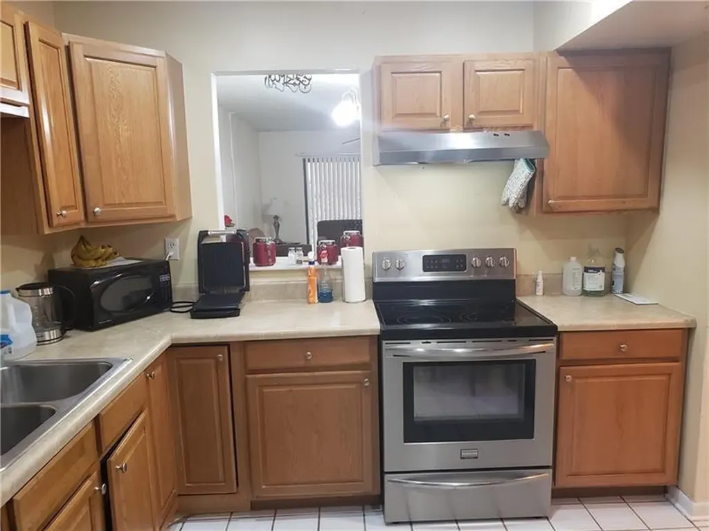 8141 SW 24th Court Davie FL 33324