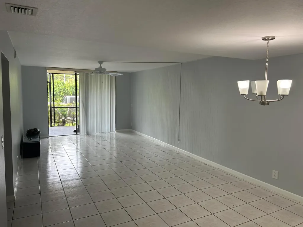 890 N Federal Highway Lantana FL 33462