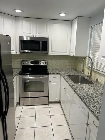 890 N Federal Highway Lantana FL 33462