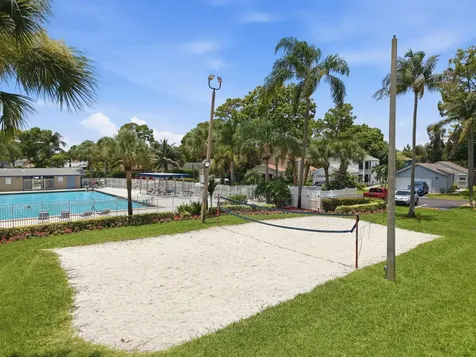 5825 Dewberry Way West Palm Beach FL 33415
