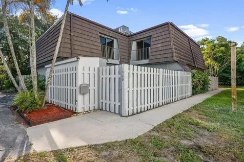 1980 NE Dixie Highway Jensen Beach FL 34957
