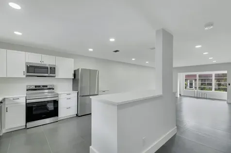868 Worcester Lane Lake Worth FL 33467