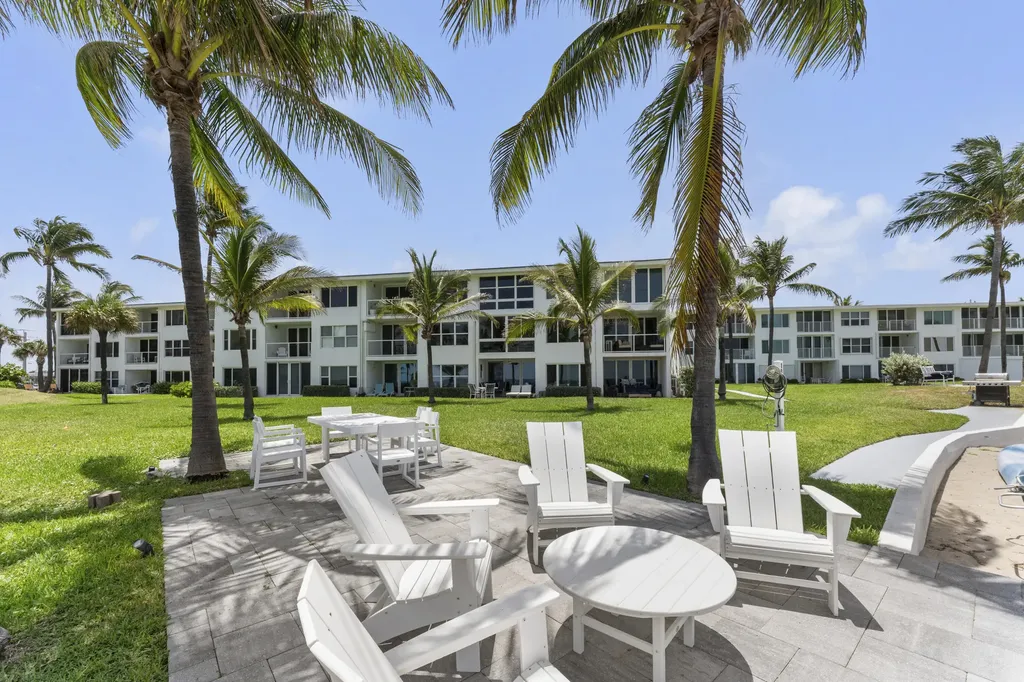 1041 Hillsboro Mile Hillsboro Beach FL 33062