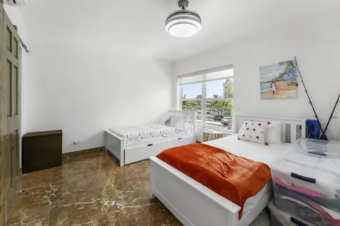 1041 Hillsboro Mile Hillsboro Beach FL 33062
