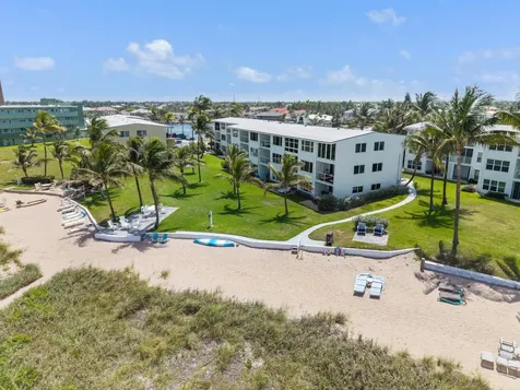 1041 Hillsboro Mile Hillsboro Beach FL 33062