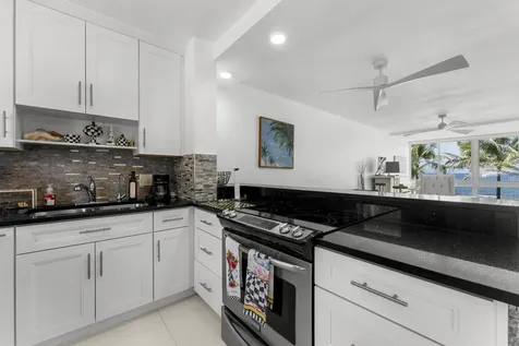 1041 Hillsboro Mile Hillsboro Beach FL 33062