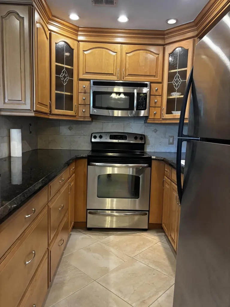 13 Chatham A West Palm Beach FL 33417