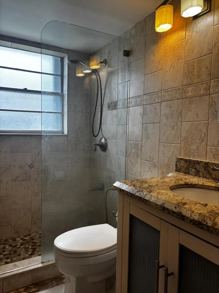13 Chatham A West Palm Beach FL 33417