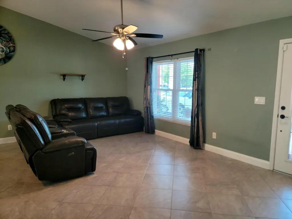 786 SW Lakehurst Drive Port St Lucie FL 34983