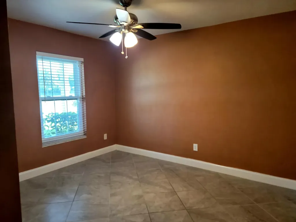 786 SW Lakehurst Drive Port St Lucie FL 34983