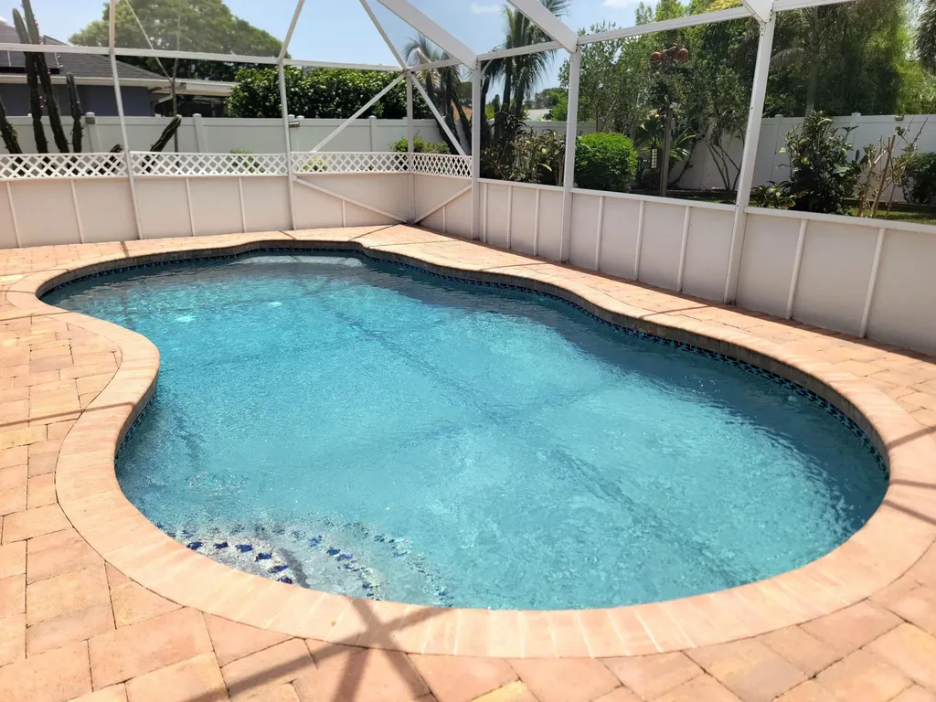 786 SW Lakehurst Drive Port St Lucie FL 34983