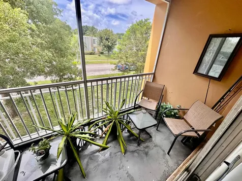 1505 Crescent Circle Lake Park FL 33403
