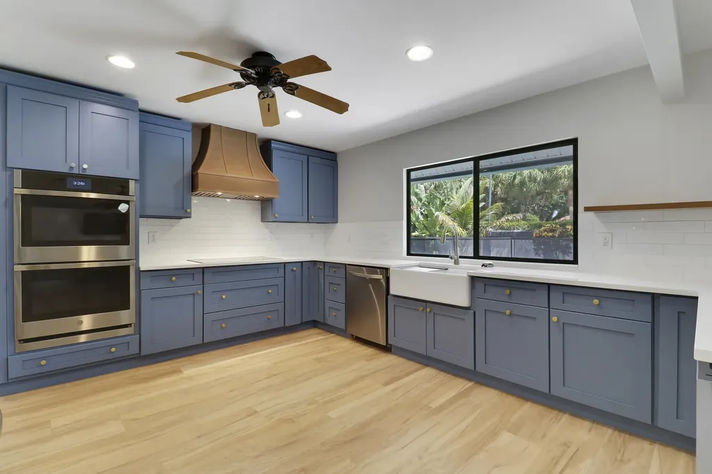 1119 Rainwood Circle Palm Beach Gardens FL 33410