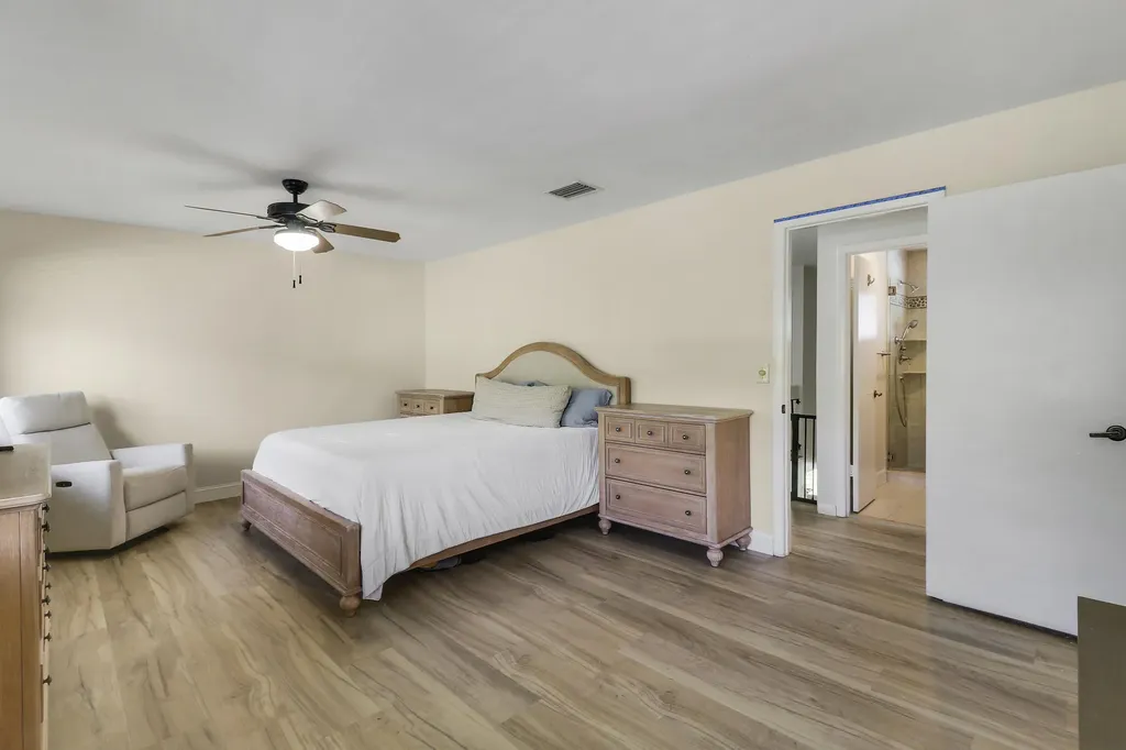1119 Rainwood Circle Palm Beach Gardens FL 33410