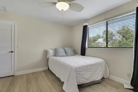 1119 Rainwood Circle W Palm Beach Gardens FL 33410