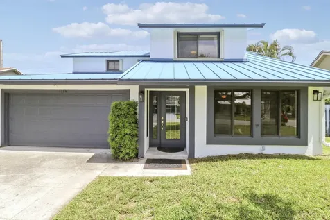 1119 Rainwood Circle Palm Beach Gardens FL 33410