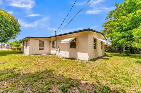 3411 NW 5th Court Lauderhill FL 33311